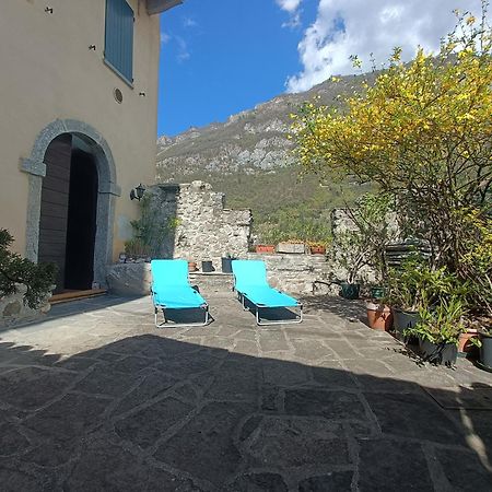 Riva Bianca Castle Holiday Home Lierna Exterior photo